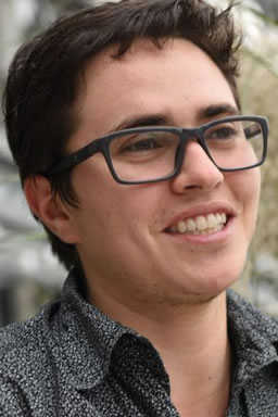 Roberto Buend&iacute;a